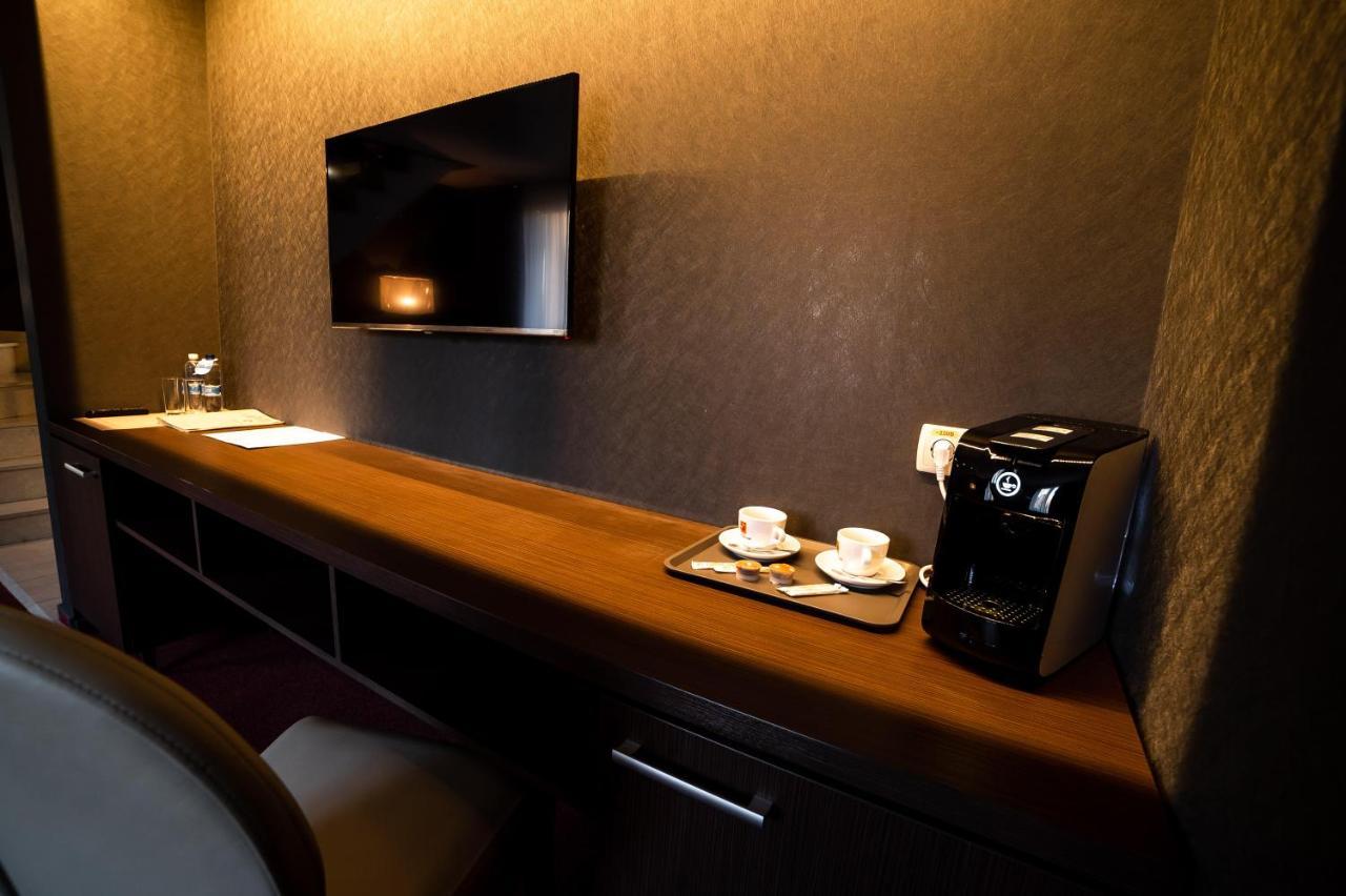 Sribni Leleky Hotel & Spa Lutsʼk Eksteriør billede