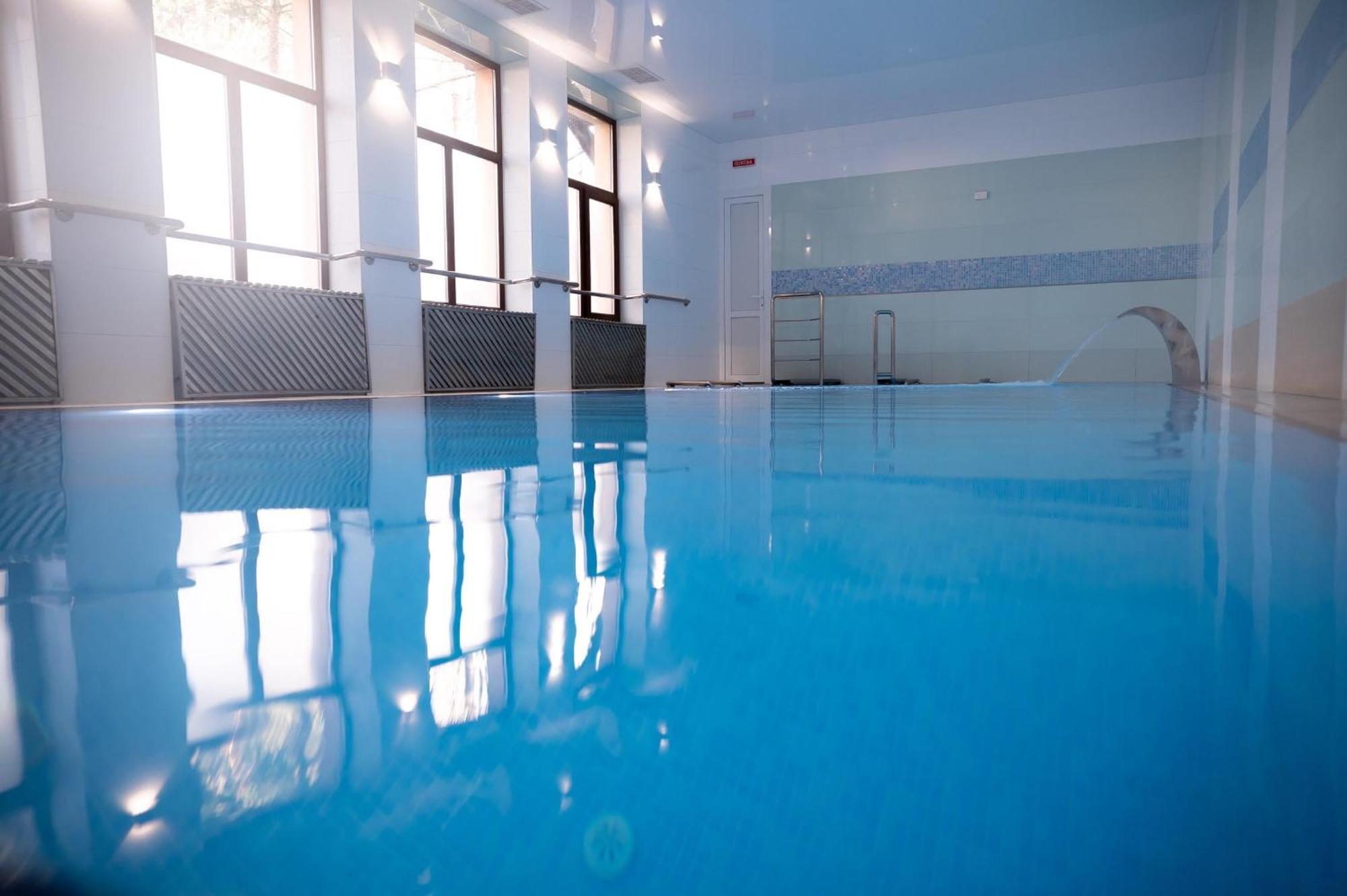 Sribni Leleky Hotel & Spa Lutsʼk Eksteriør billede