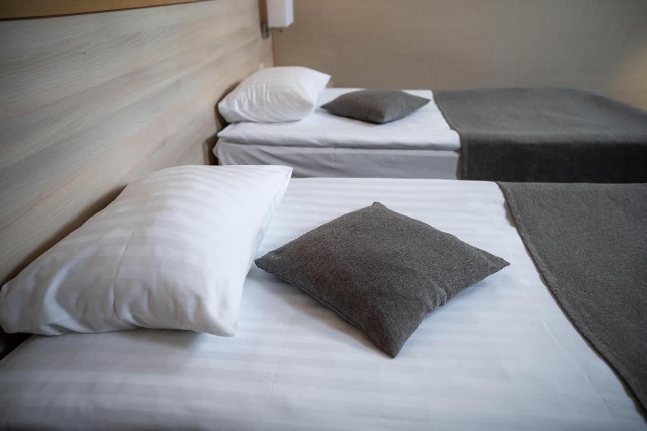 Sribni Leleky Hotel & Spa Lutsʼk Eksteriør billede
