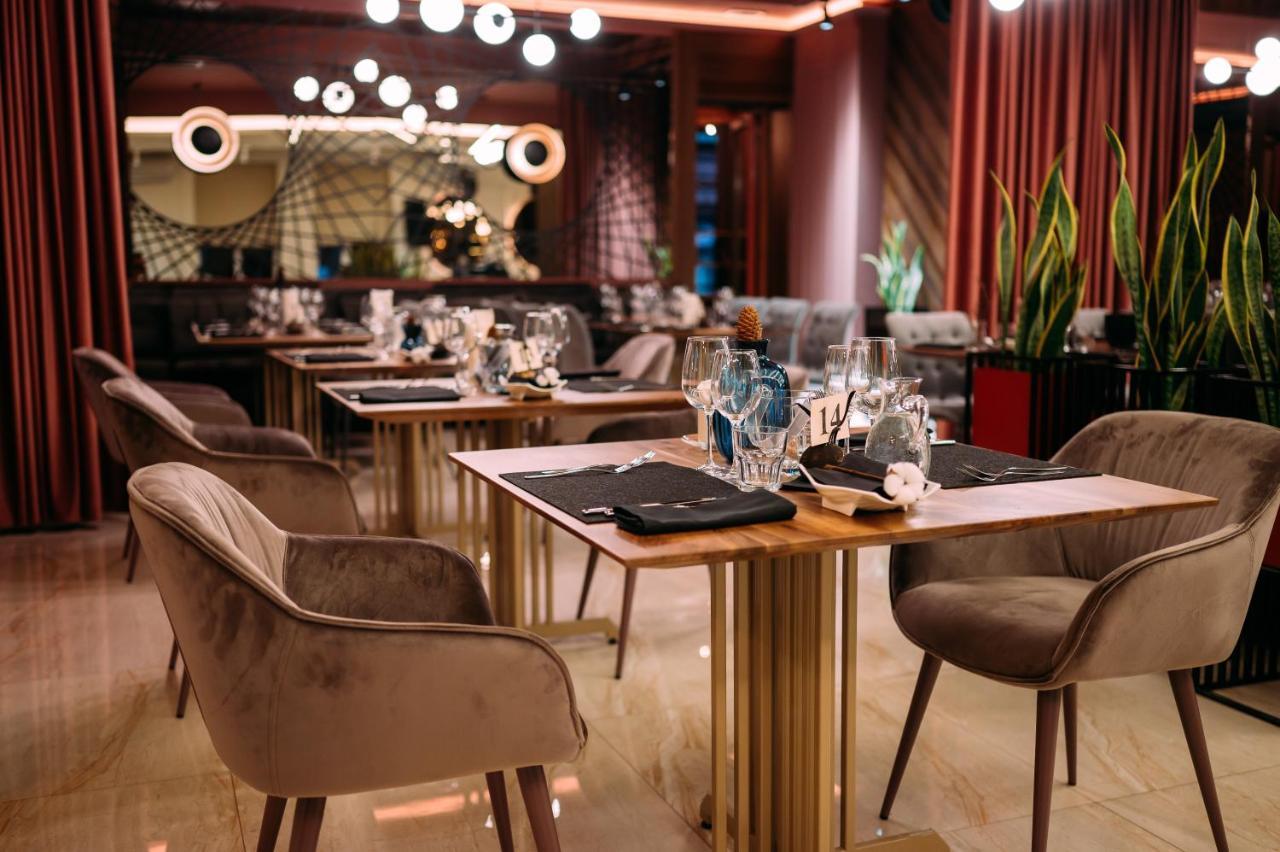 Sribni Leleky Hotel & Spa Lutsʼk Eksteriør billede
